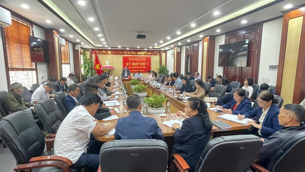 HỘI ĐỒNG NHÂN DÂN XÃ ĐÌNH LẬP TỔ CHỨC KỲ HỌP THỨ BA (KỲ HỌP CHUYÊN ĐỀ) KHÓA XXI, NHIỆM KỲ 2021 - 2026