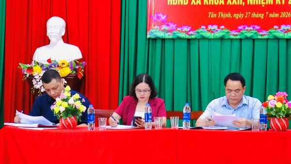 TỔ ĐẠI BIỂU SỐ 2- HĐND XÃ ĐÌNH LẬP TIẾP XÚC CỬ TRI SAU KỲ HỌP THỨ TƯ HĐND XÃ