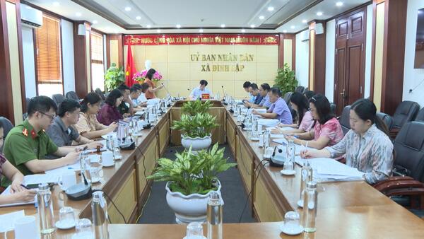 ĐOÀN KIỂM TRA CỦA TỈNH KIỂM TRA TIẾN ĐỘ XÂY DỰNG NÔNG THÔN MỚI TRÊN ĐỊA BÀN XÃ