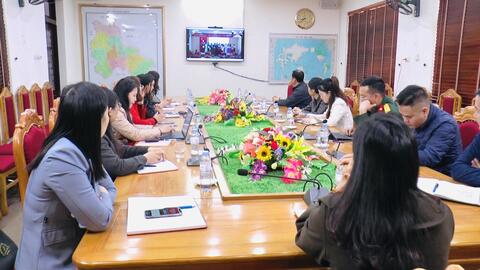 Xã Đình Lập tham dự trao giải cuộc thi trực tuyến trên Internet tìm hiểu về bầu cử