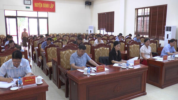 Hội nghị đánh giá công tác triển khai xoá nhà tạm, nhà dột nát và phát triển nhà ở xã hội trên địa bàn huyện Đình Lập