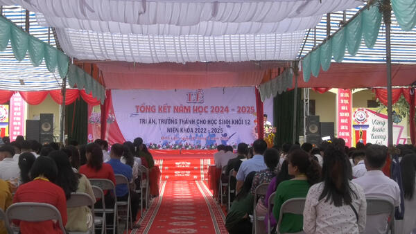 Lễ tổng kết năm học 2024 – 2025 và tri ân trưởng thành học sinh Khối 12 trường THPT huyện Đình Lập