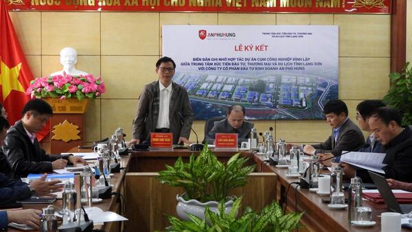 KÝ KẾT HỢP TÁC THU HÚT NHÀ ĐẦU TƯ THỨ CẤP VÀO DỰ ÁN CỤM CÔNG NGHIỆP ĐÌNH LẬP