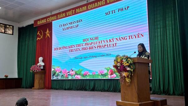 TẬP HUẤN KỸ NĂNG TUYÊN TRUYỀN, PHỔ BIẾN PHÁP LUẬT, XÂY DỰNG XÃ ĐẠT CHUẨN TIẾP CẬN PHÁP LUẬT