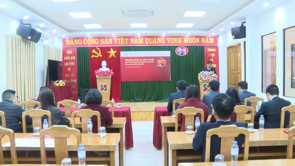 Agribank Chi nhánh Đình Lập tặng quà Tết các xã Đình Lập, Kiên Mộc, Châu Sơn, Thái Bình