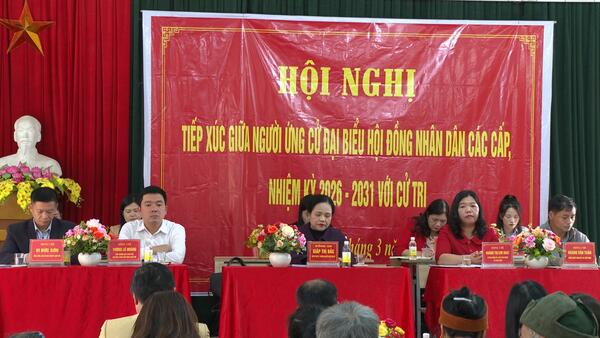 Ứng cử viên đại biểu HĐND các cấp tiếp xúc cử vận động bầu cử tại thôn 3, xã Đình Lập