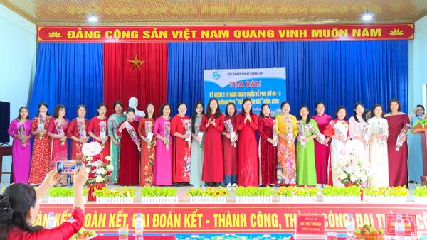 Toạ đàm kỷ niệm 116 năm Ngày Quốc tế Phụ nữ 08/3