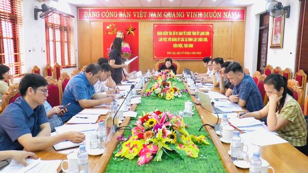 Đồng chí Trưởng ban tổ chức Tỉnh uỷ làm việc với Ban thường vụ Đảng ủy các xã Đình Lập, Châu Sơn, Kiên Mộc và xã Thái Bình