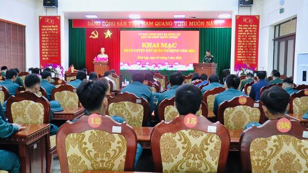 Khai mạc huấn luyện điểm dân quân cơ động xã Đình Lập