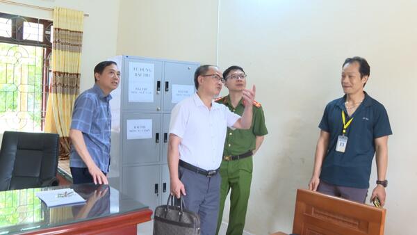 Xã Đình Lập kiểm tra công tác chuẩn bị tổ chức thi tốt nghiệp THPT năm 2026 tại điểm thi THPT Đình Lập