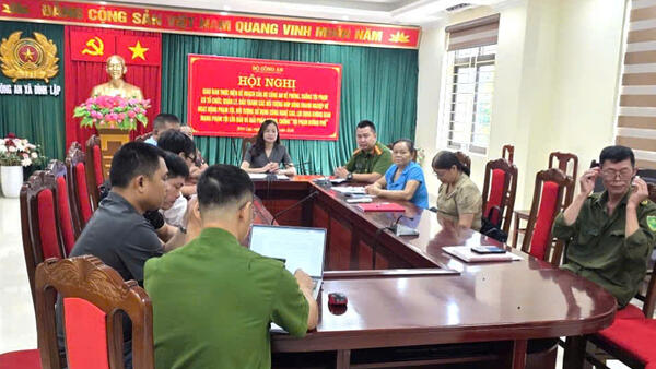 Xã Đình Lập dự hội nghị trực tuyến phát động “Chiến dịch mùa hè số cùng VneID”
