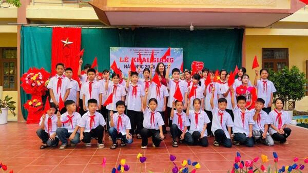 Trường THCS Đình Lập – Phân hiệu Tà Hón tổ chức Lễ khai giảng năm học 2026 - 2027