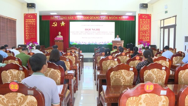XÃ ĐÌNH LẬP SƠ KẾT THỰC HIỆN NHIỆM VỤ PHÁT TRIỂN KINH TẾ - XÃ HỘI 9 THÁNG ĐẦU NĂM, NHIỆM VỤ 3 THÁNG CUỐI NĂM 2026