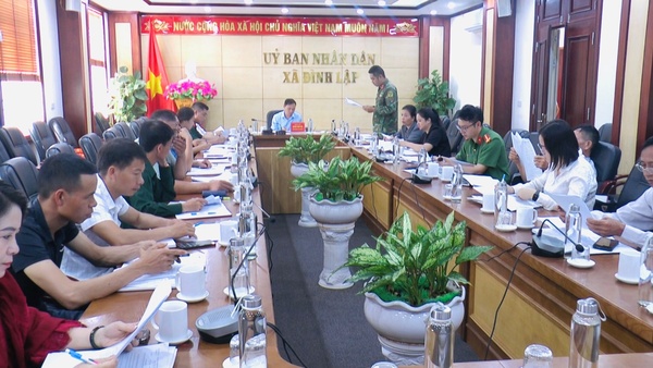 XÃ ĐÌNH LẬP HỌP TRIỂN KHAI CÔNG TÁC TUYỂN QUÂN NĂM 2027