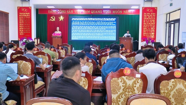 80 học viên của 04 xã khu vực Đình Lập được bồi dưỡng kiến thức khoa học công nghệ, đổi mới sáng tạo, kỹ năng số, công nghệ số năm 2026
