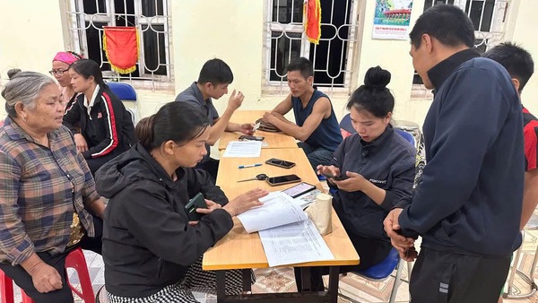 PHÁT HUY VAI TRÒ TỔ CÔNG NGHỆ SỐ CỘNG ĐỒNG CÁC THÔN, ĐẨY MẠNH CHUYỂN ĐỔI SỐ TRONG NHÂN DÂN